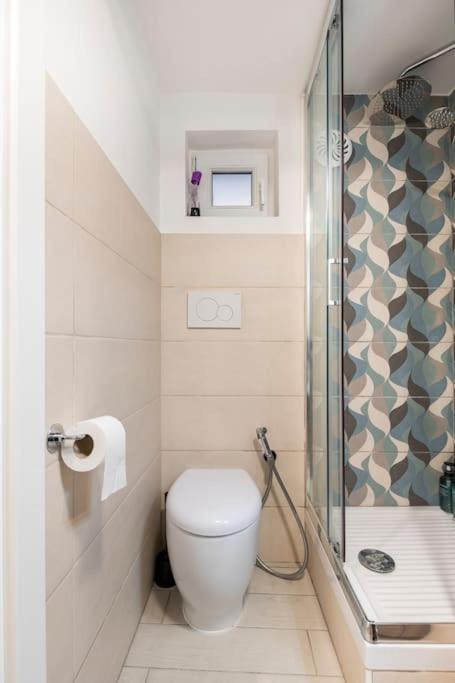 Touch&Go - Stanza Privata Con Servizi Ciampino Exteriör bild